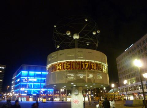 Alexanderplatz wereldklok Berlijn